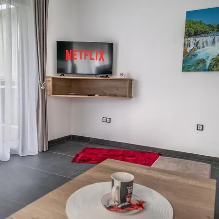 Japods Kingdom Apartment *