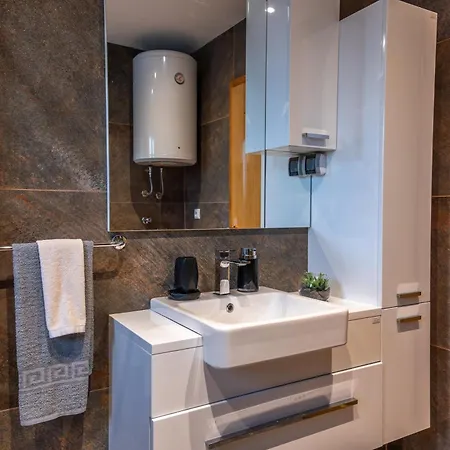 Japods Kingdom Apartman *